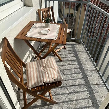 Lux Stan Na Dan דירה Požarevac