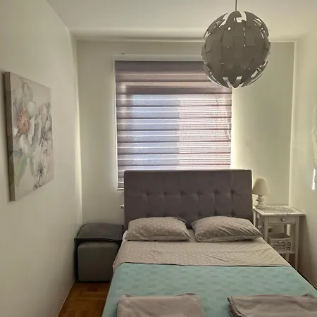 Lux Stan Na Dan Pozarevac