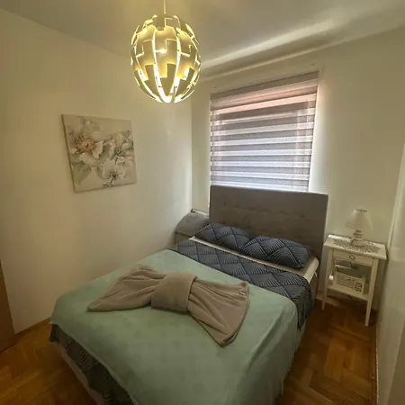 Lux Stan Na Dan