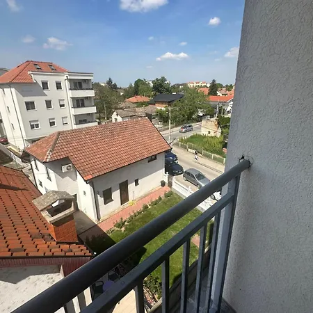 Apartment Lux Stan Na Dan Pozarevac